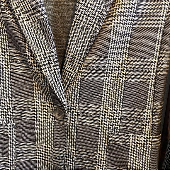 H&M | stripe design blazer - Picture 3 of 5